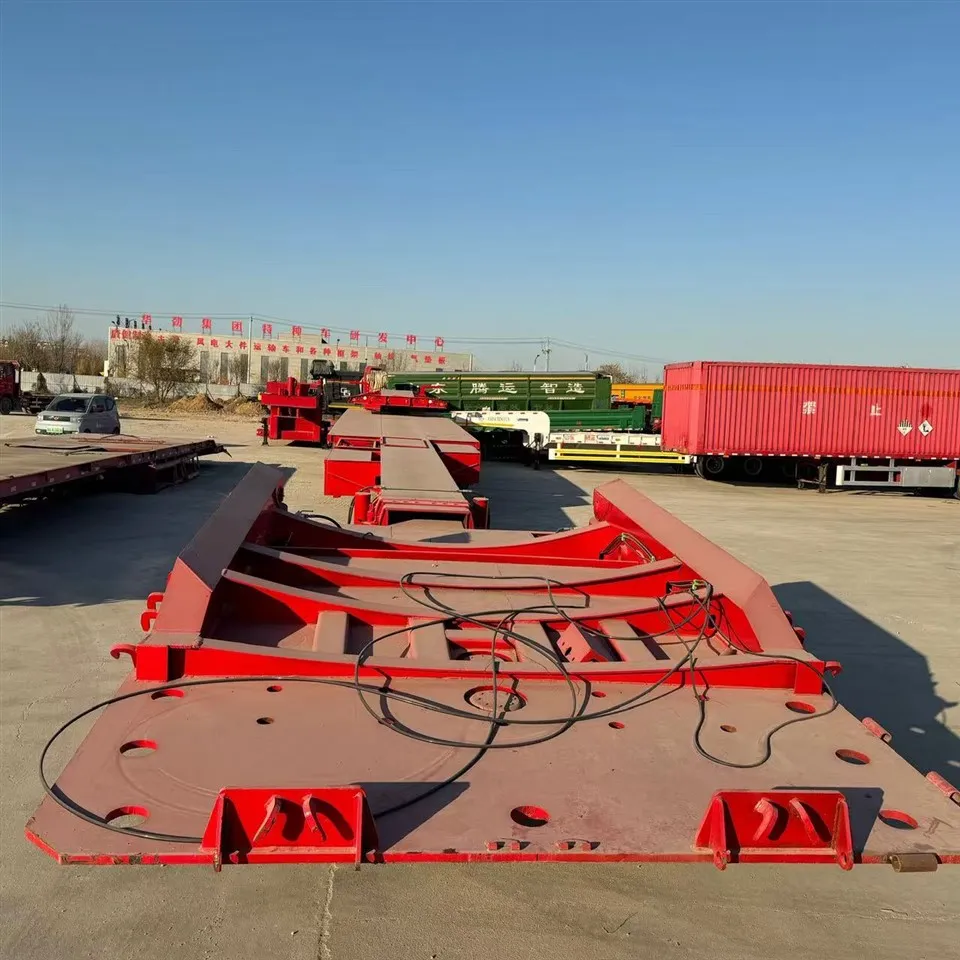 फैक्टरी थोक अनुकूलित 3 एक्सल 60 टन 4 एक्सल 100T स्टील लोबॉय सेमी ट्रेलर कम बेड लोडर ट्रक ट्रेलर बिक्री के लिए